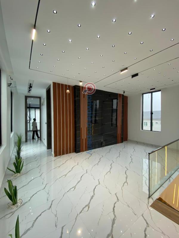 5 bedroom Detached Duplex For Sale Chevron Drive Lekki Lagos - 3