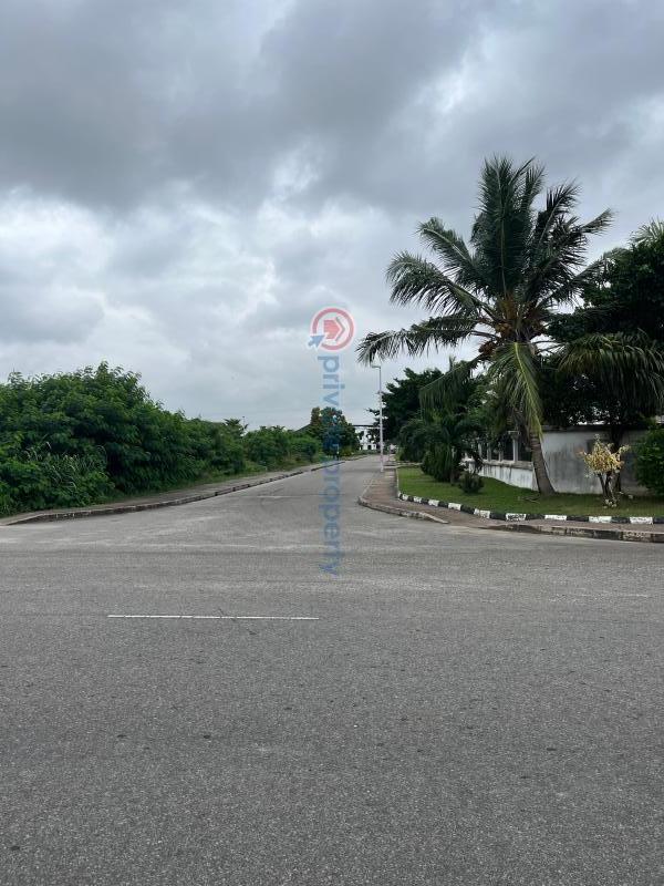 5bedroom smart home - 24 5 bedroom Detached Duplex For Sale Royal Gardens Ajah Lagos - 24