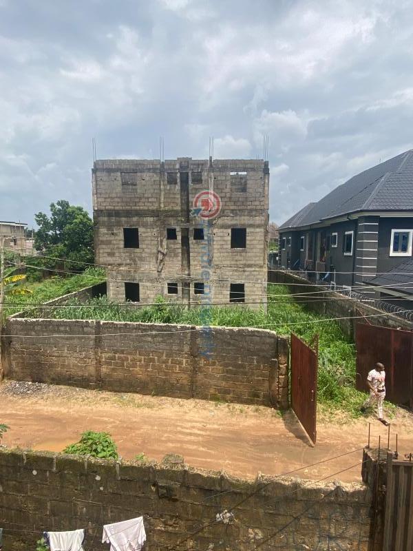 2 bedroom Block Of Flats For Sale Orji Off Okigwe Rd, Owerri North Lga, Imo State. Owerri Imo - 1
