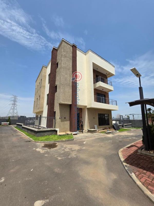 5 bedroom Detached Duplex For Sale Diplomatic Zone Katampe Ext. Abuja Phase 2  - 0
