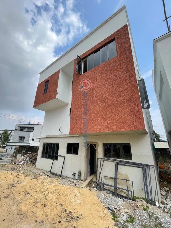 4 bedroom Detached Duplex For Sale Okupe Estate Mende Maryland Lagos - 0