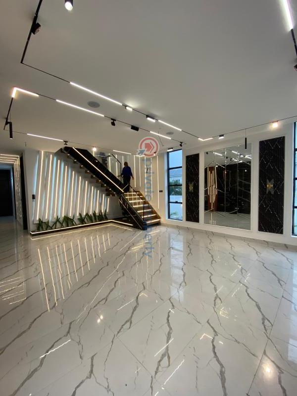 5 bedroom Detached Duplex For Sale Chevron Drive Lekki Lagos - 6