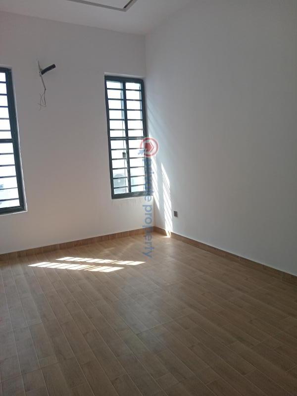 4 bedroom Terraced Duplex For Sale Phase 1 Ologolo Lekki Lagos - 8