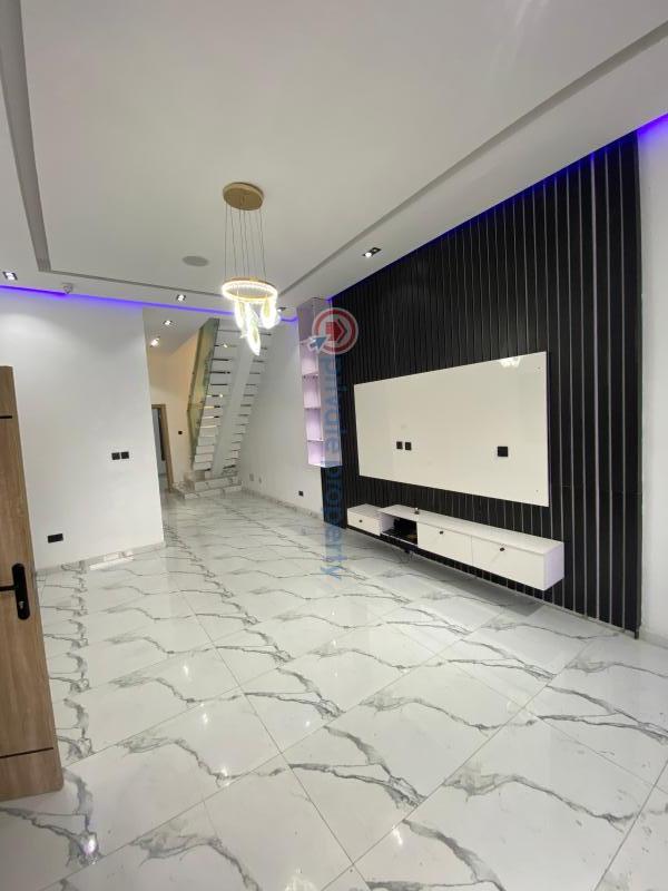 4 bedroom Semi detached Duplex For Sale Chevron Lekki Chevron Drive Lekki Lagos - 2