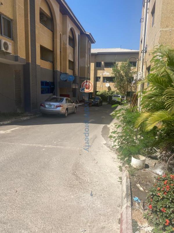 3 bedroom Block Of Flats For Rent Zone 4 Wuse Abuja Phase 1  - 9