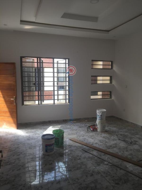 4 bedroom Terrace For Sale Admiralty Estate Igbo Efon Lekki Lagos - 3