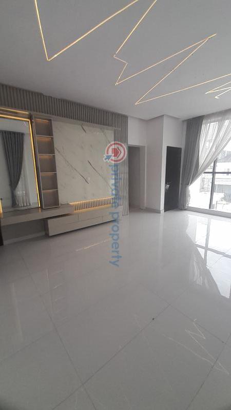 Partly furnished luxurious 5 bedroom fully detached smart home - 11 5 bedroom Duplex For Sale Orchid Road Chevron Drive Lekki Lagos - 11