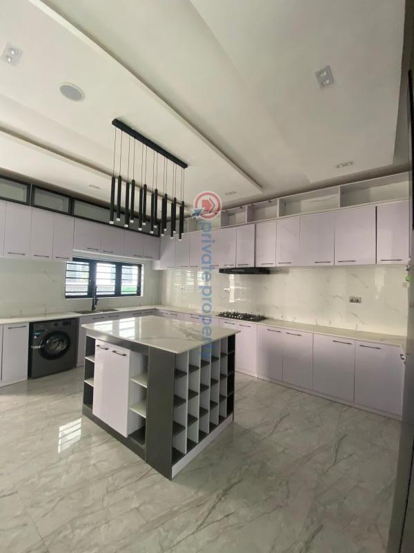 5 bedroom Detached Duplex For Sale Ikota Lekki Lagos - 3
