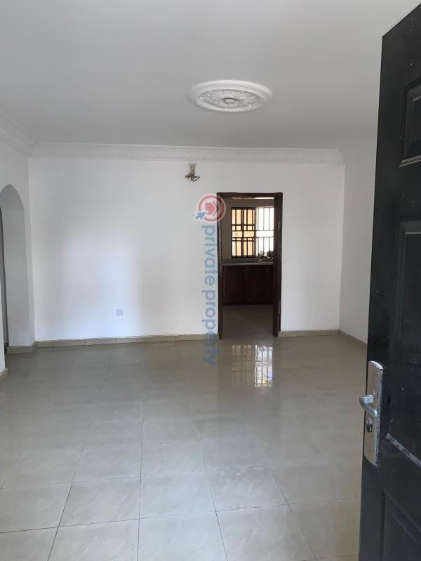 2 bedroom Block Of Flats For Rent Thomas Estate Ajah Lagos - 0