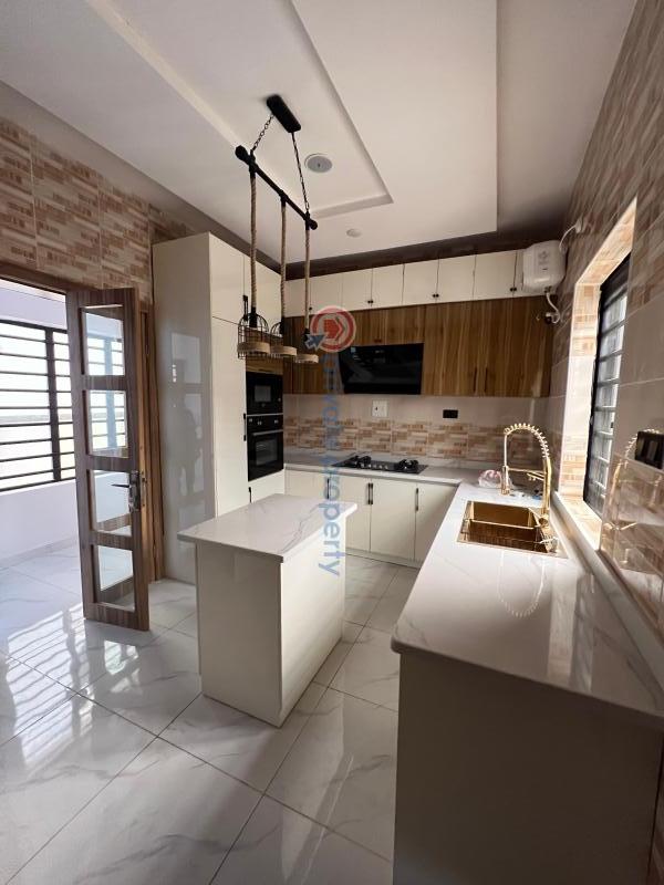 4 bedroom Detached Duplex For Sale Agege Axis Pen Cinema Agege Lagos - 5