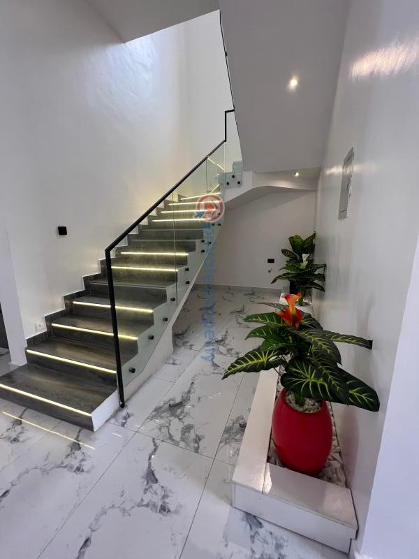 5 bedroom Duplex For Sale Ologolo Lekki Lekki Phase 2 Lagos - 6