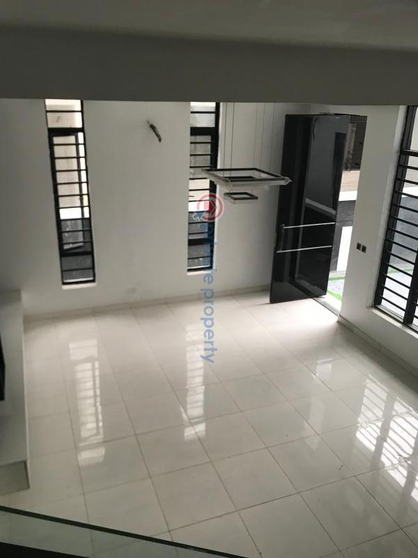 4 bedroom Semi detached Duplex For Sale G.r.a Ikota Lekki Lagos - 0