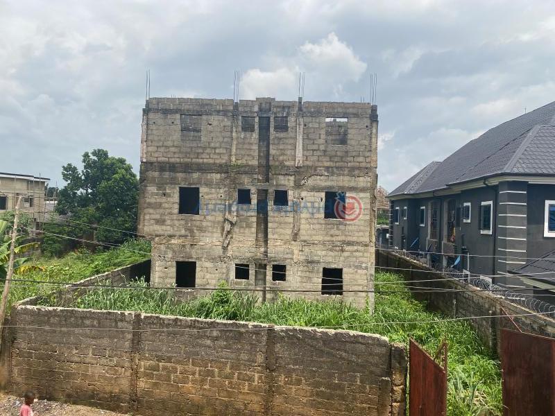 2 bedroom Block Of Flats For Sale Orji Off Okigwe Rd, Owerri North Lga, Imo State. Owerri Imo - 0