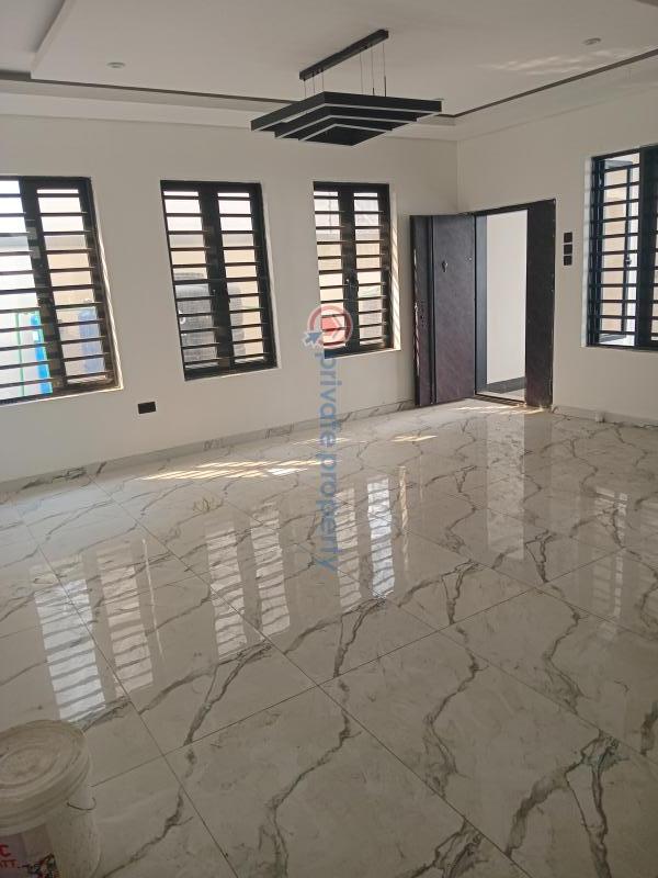 4 bedroom Terraced Duplex For Sale Jakanda Frist Gate Lekki Phase 1 Lagos - 2