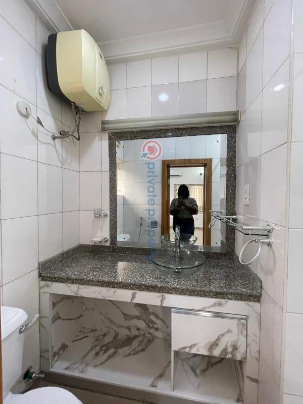 Executive premium 3 bedroom apartment - 9 3 bedroom Block Of Flats For Rent Shonny Drive Shonibare Estate Maryland Lagos - 9