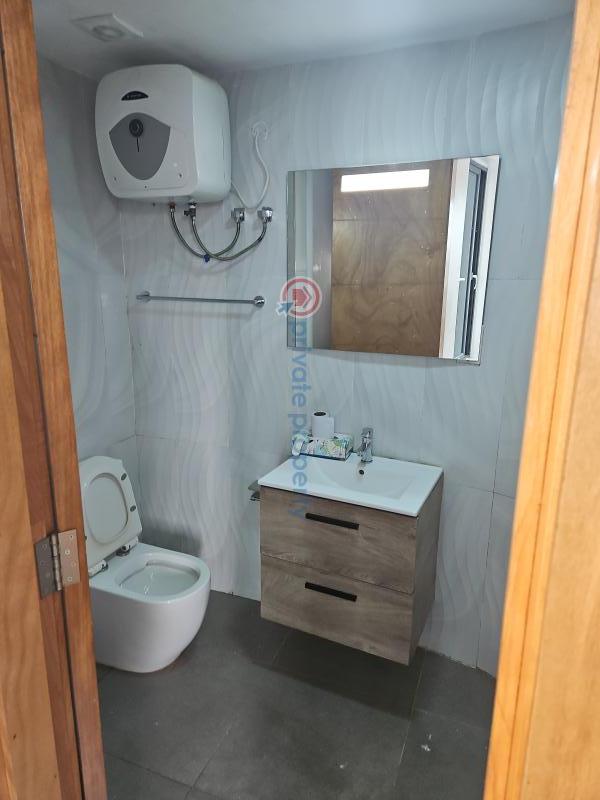 2 bedroom Block Of Flats For Sale Adebisi Omotola Cl Victoria Island Lagos - 13