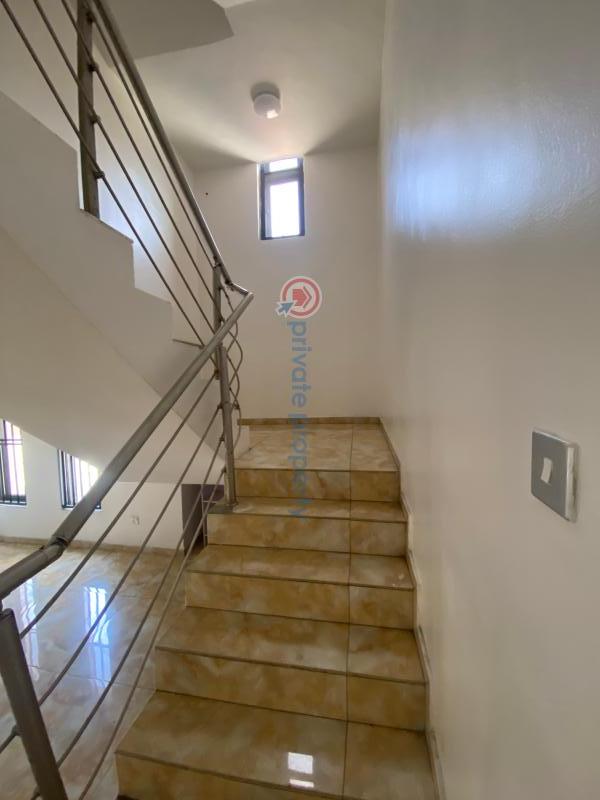 A well finished three (3)  bedroom duplex, in a serviced estate block - 23 3 bedroom Detached Duplex For Sale Ikate Elegushi Lekki Lagos - 23