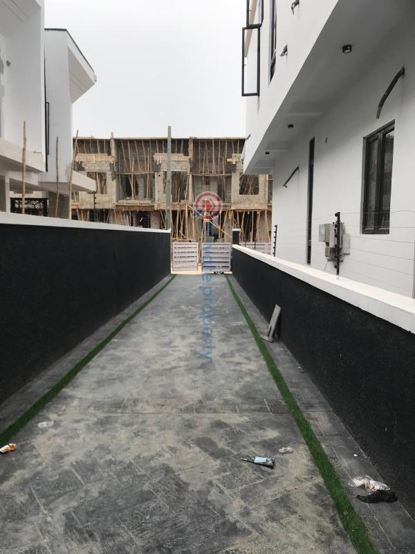 4 bedroom Semi detached Duplex For Sale G.r.a Ikota Lekki Lagos - 4