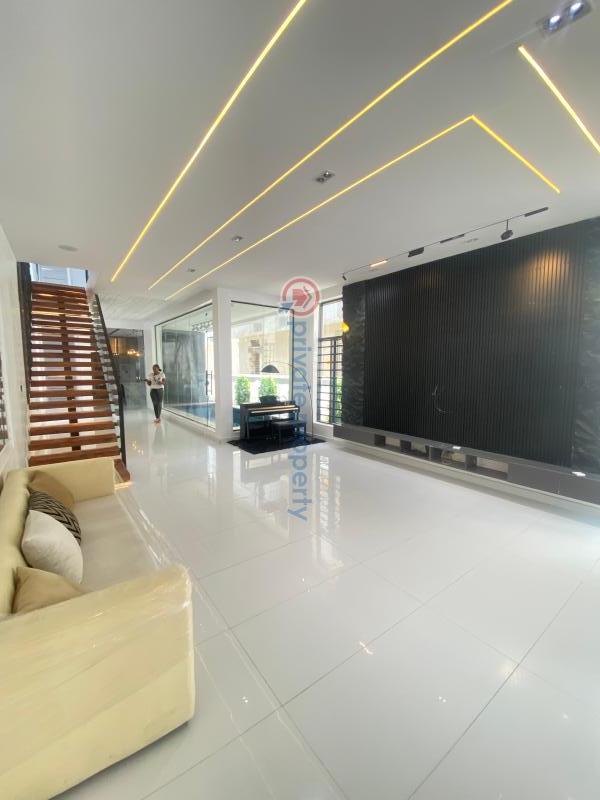 Executive luxury 5 bedroom fully detached duplex - 1 5 bedroom Detached Duplex For Sale Ikota Lekki Lagos - 1