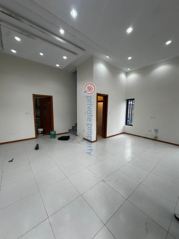 4 bedroom Semi detached Duplex For Sale Mende Maryland Lagos - 1