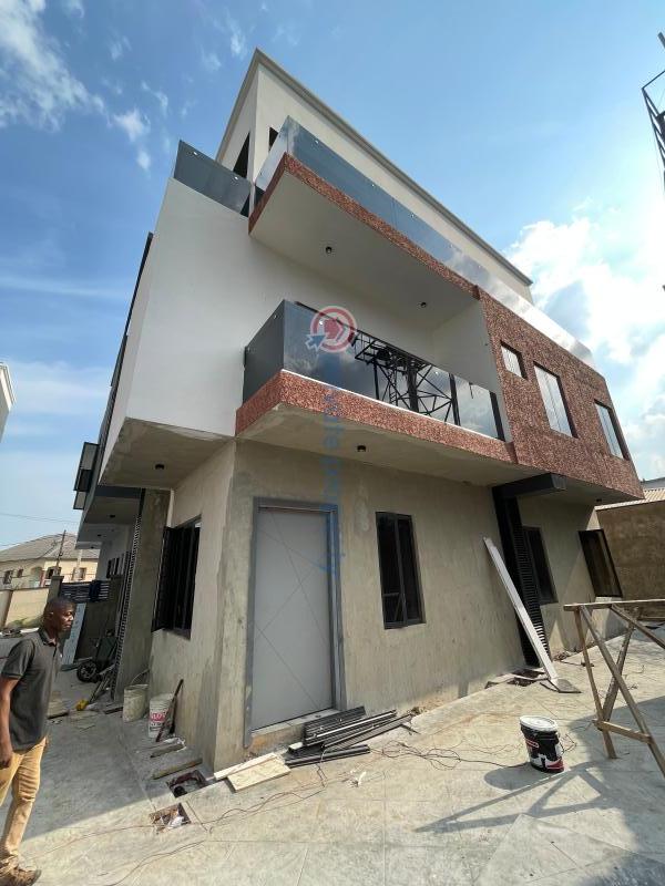 4 bedroom Semi detached Duplex For Sale Okupe Estate Mende Maryland Lagos - 0