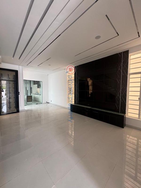 5 bedroom Duplex For Sale Ologolo Lekki Lagos - 2