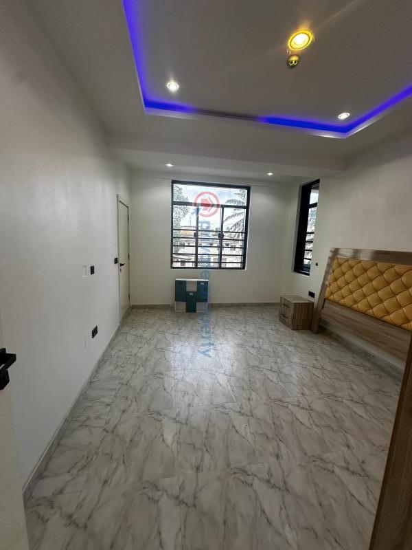 3 bedroom Block Of Flats For Sale Ikeja GRA Lagos - 4