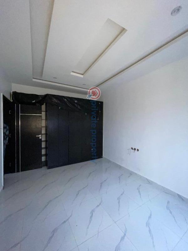 World class 3 bedroom premium apartments + bq - 5 3 bedroom Block Of Flats For Sale Shonny Drive Shonibare Estate Maryland Lagos - 5
