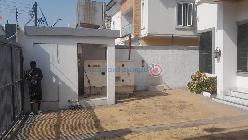Well furnished 5 bedroom detached duplex - 1 5 bedroom Detached Duplex For Sale Osapa London Lekki Lagos - 1