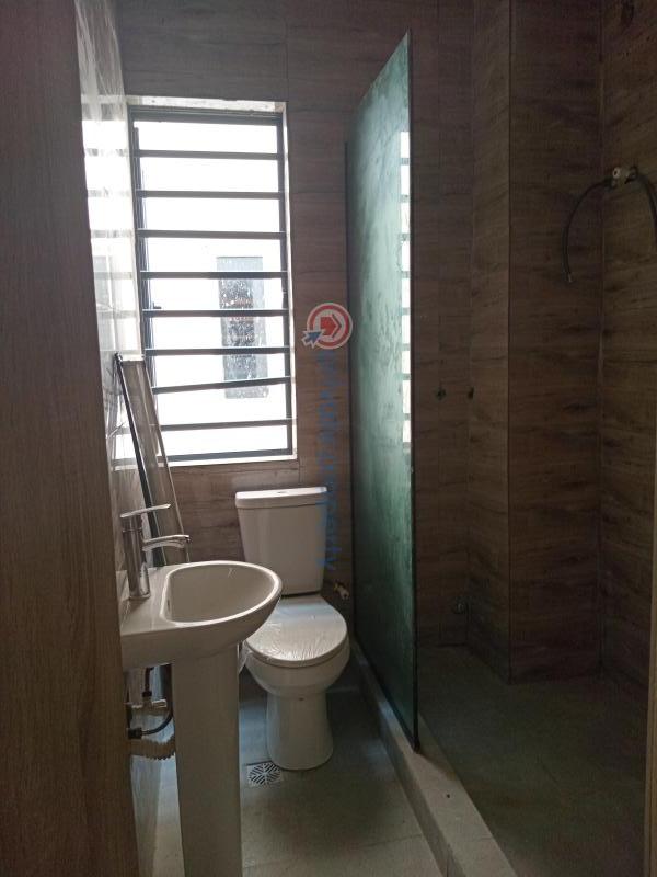 2 bedroom Block Of Flats For Sale Phase 1 Ologolo Lekki Lagos - 4