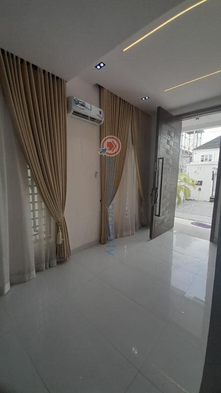 Partly furnished luxurious 5 bedroom fully detached smart home - 1 5 bedroom Duplex For Sale Orchid Road Chevron Drive Lekki Lagos - 1