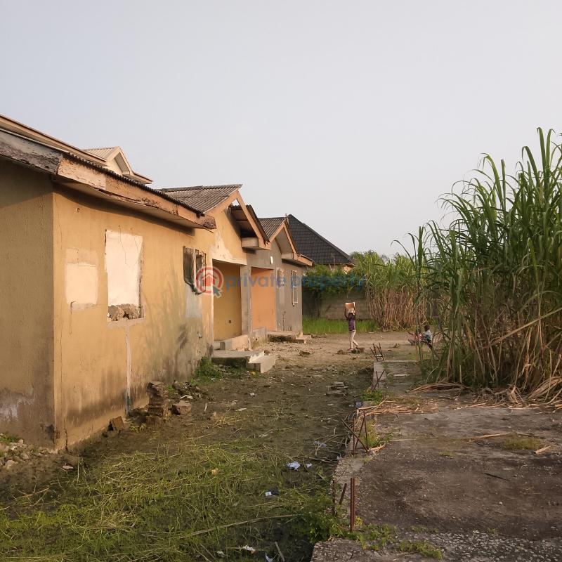 4 bedroom Mixed use Land For Sale Fountain Estate, Oke Ira Nla, Ajah Lagos - 4