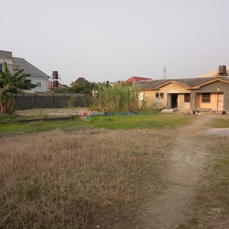4 bedroom Mixed use Land For Sale Fountain Estate, Oke Ira Nla, Ajah Lagos - 9