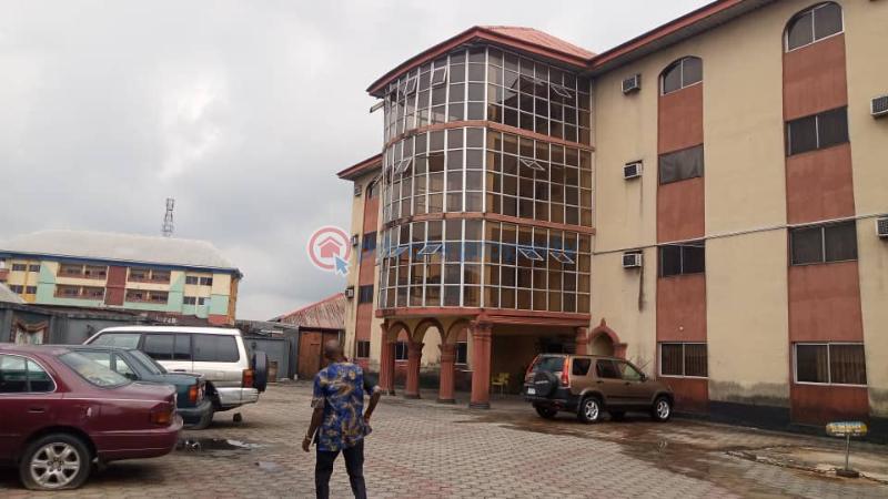 Hotel For Sale Ogbor Hill, Aba, Abia State. Abia  - 0