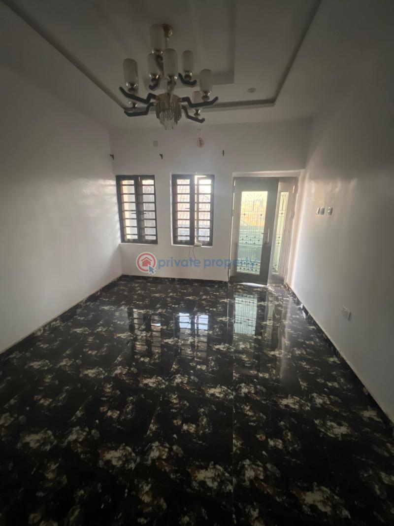 2 bedroom Block Of Flats For Rent Ibadan Oyo - 2