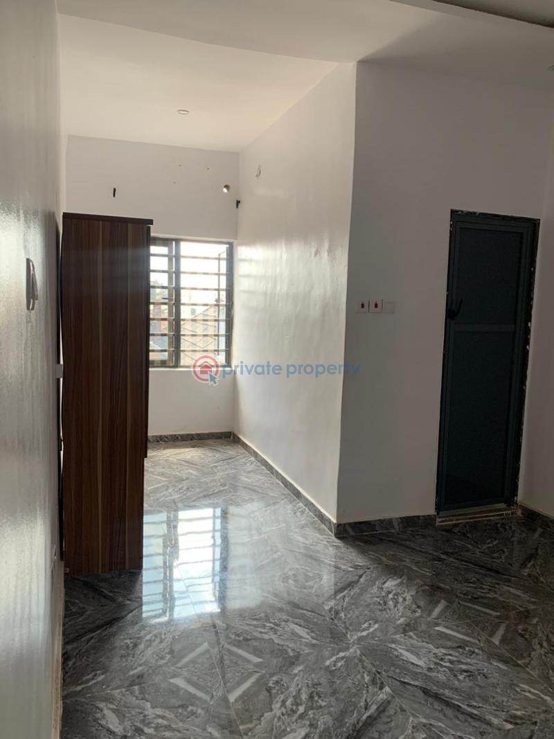 House For Rent Olounde Ologuneru, Opp Lariken College Ibadan Oyo - 5