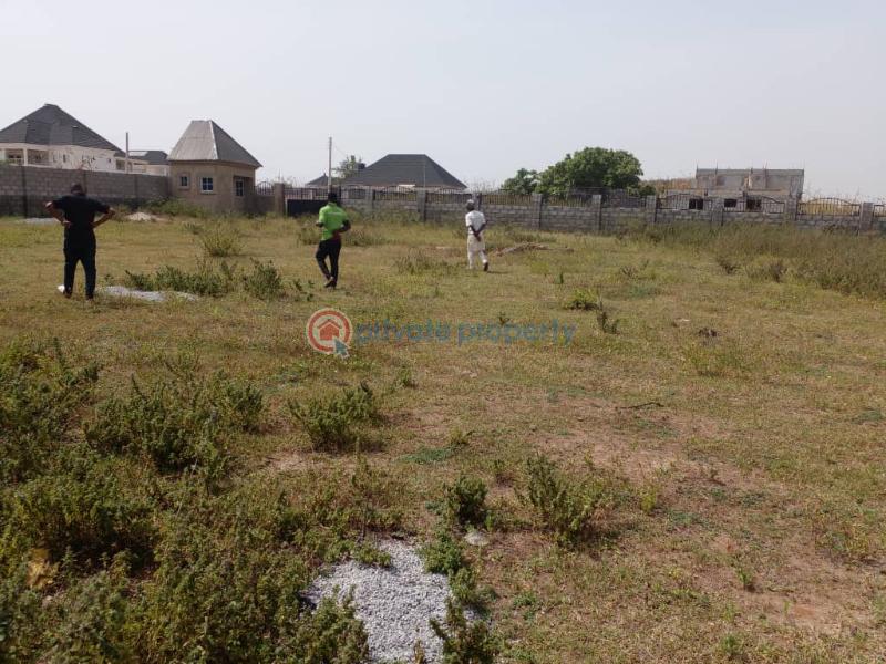 For sale Land Lugbe Abuja Phase 4 (PID 1PAHJL) Private Property Nigeria