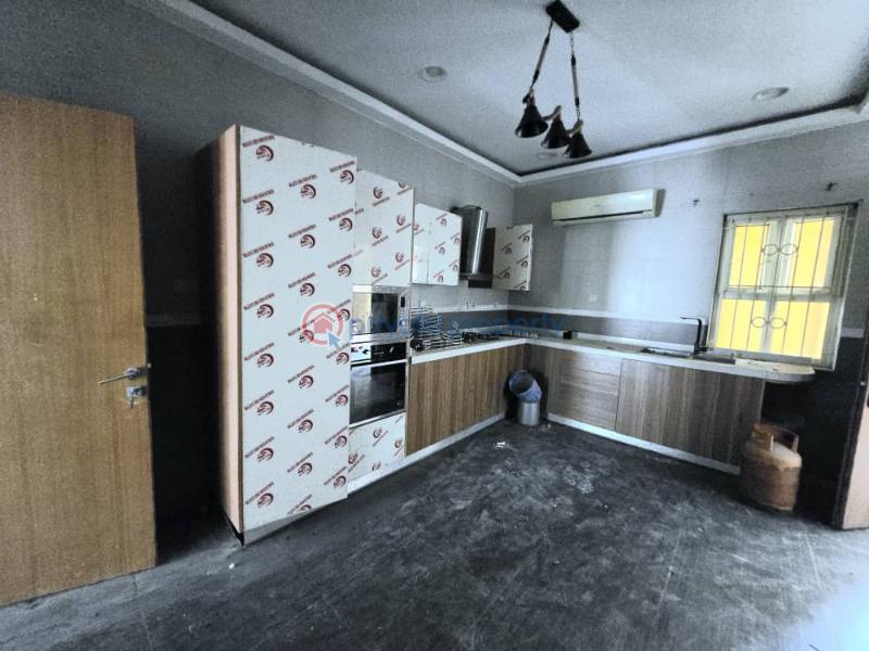 A 3 bedroom apartment with a bq. - 4 3 bedroom Flat & Apartment For Rent Banana Island Ikoyi Lagos - 4