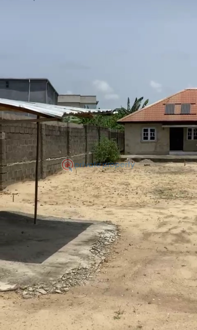 3 bedroom Mixed use Land For Sale On Ajah/epe Road Awoyaya Ajah Lagos - 1