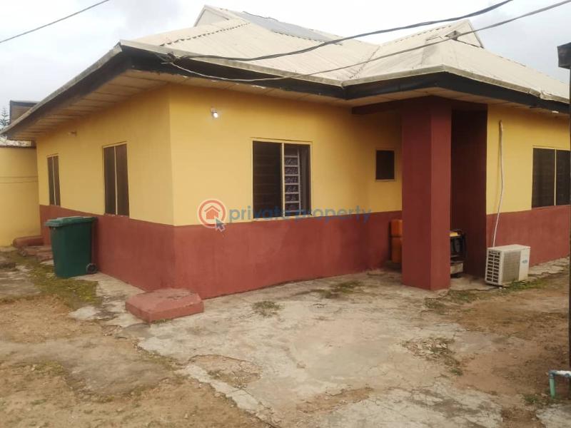 3 bedroom Detached Bungalow For Sale Yakoyo/Alagbole Ojodu Lagos
