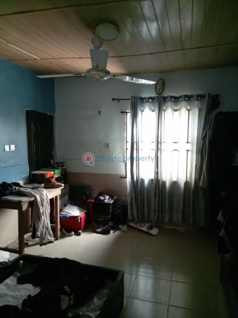 A 3-bedroom bungalow @ unilag estate, magodo isheri, lagos. - 18 3 bedroom Detached Bungalow For Sale Unilag Estate Extension Magodo Kosofe/Ikosi Lagos - 18