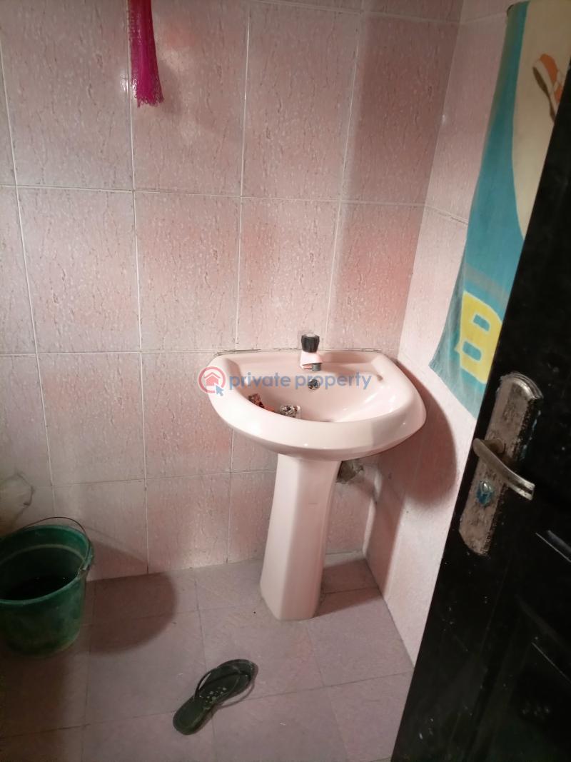 A 3-bedroom bungalow @ unilag estate, magodo isheri, lagos. - 7 3 bedroom Detached Bungalow For Sale Unilag Estate Extension Magodo Kosofe/Ikosi Lagos - 7