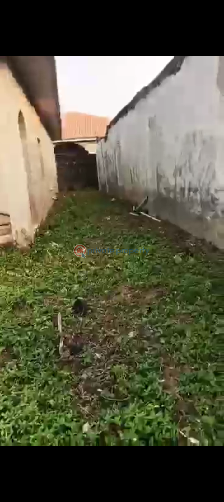 House For Sale Giwa Oke Aro, Via Iju Ishaga Axis Iju-Ishaga Agege Lagos - 3