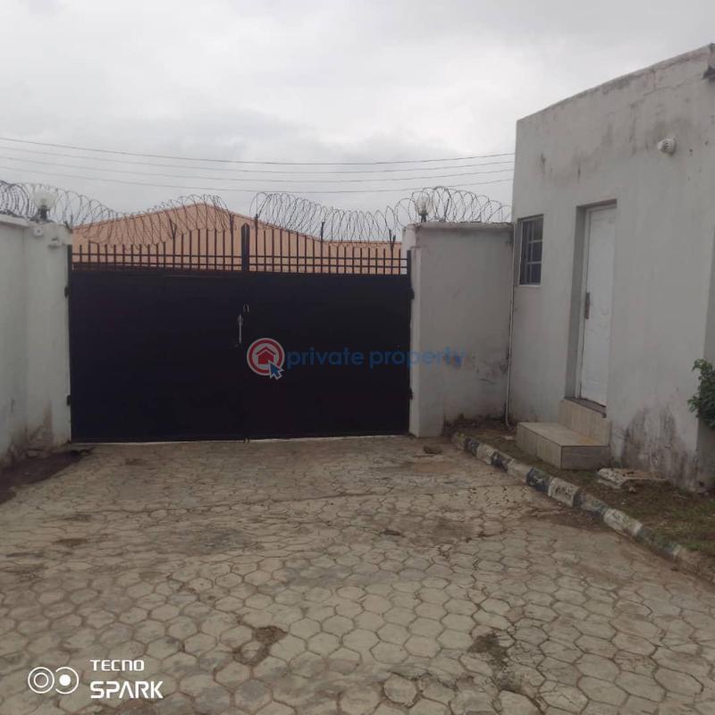 3 bedroom Detached Bungalow For Sale Off Johnson Awe, Oluyole, Ibadan Oyo - 7