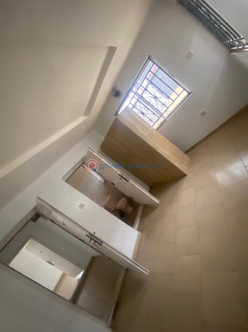 3 bedroom Block Of Flats For Rent Olorunkemi Estate,opp Promiseland Elebu ,off Akala Express Akala Express Ibadan Oyo - 10