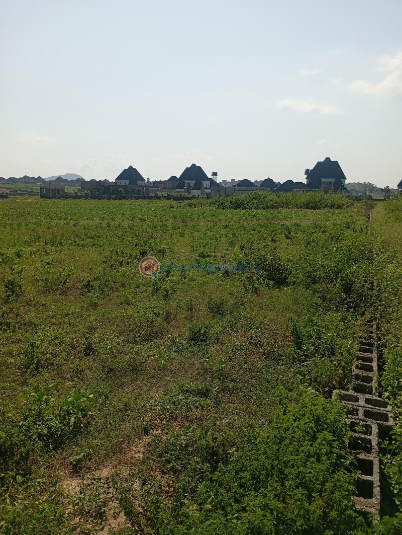 Commercial Land For Sale Behind Diamond Estate Lugbe Abuja Lugbe Abuja Phase 4  - 6