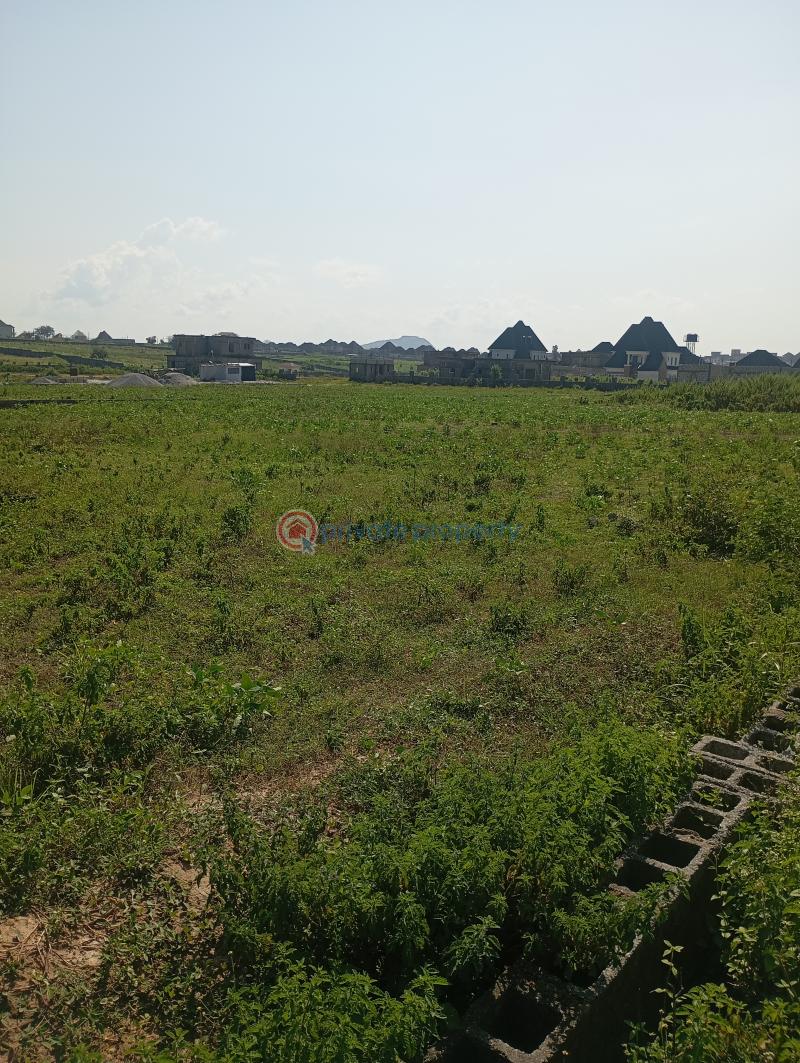 Residential Land For Sale Behind Diamond Estate Lugbe Abuja Lugbe Abuja Phase 4  - 1