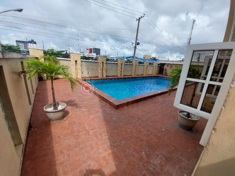 3 bedroom Block Of Flats For Rent Victoria Island Lagos - 11