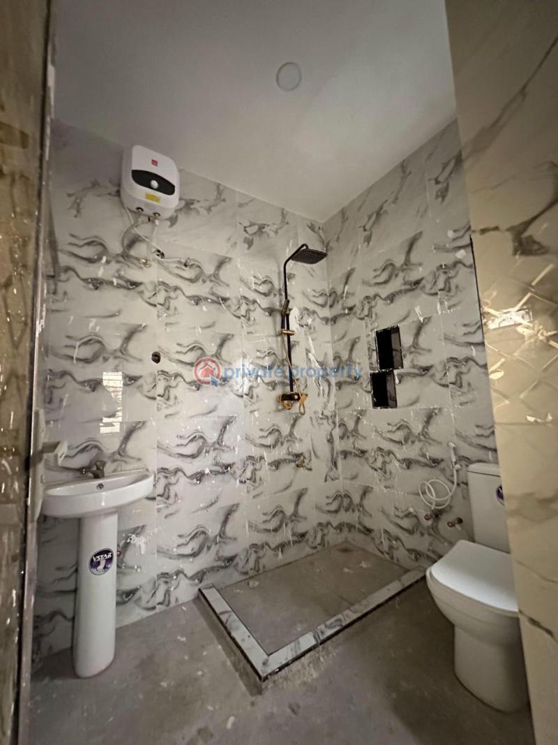 A  3bedroom bungalow with security house at aba-nla, (3 houses to the main road - 3 3 bedroom Bungalow For Sale Ologuneru–eleyele Road Ibadan Oyo - 3