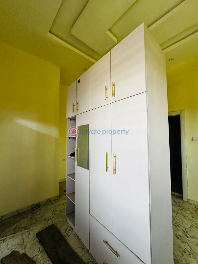 House For Rent At Kolapo Ishola Gra. Akobo Ibadan Oyo - 3